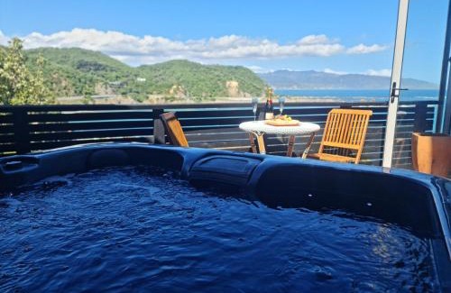 Houghton Bay Maison | Starship Enterprise