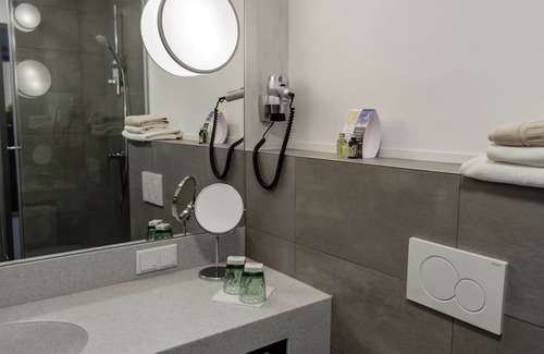 Liesing Hôtel | Stasta