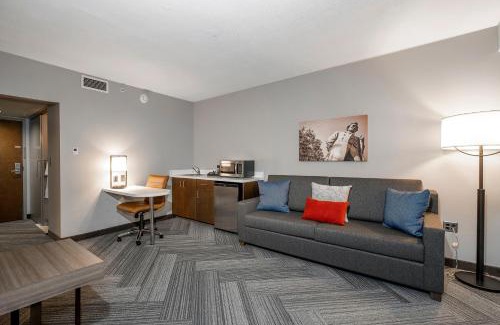 Downtown Springfield Hôtel | State House Inn, Trademark Collection by Wyndham