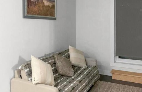Downtown Montreal Appartement | State-of-the-art 1-bedroom apartment open patio!