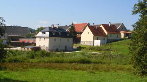 Nalzovske Hory Maison | Statek Sedlečko