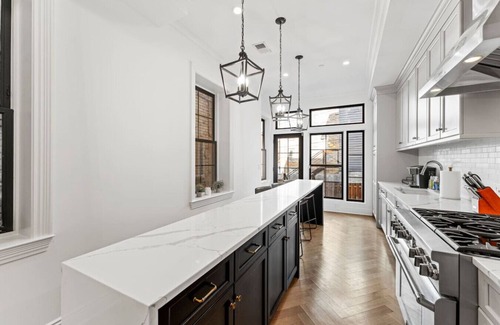 Bloomingdale Maison | Stately DC Rowhome | Spacious 7BR/4.5BA US Capitol