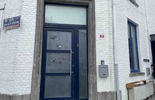 Ransart Appartement | Station 171 Bruxelles-charleroi-airport