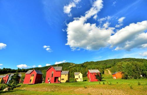New Richmond Chalet De Ski | Station touristique Pin Rouge