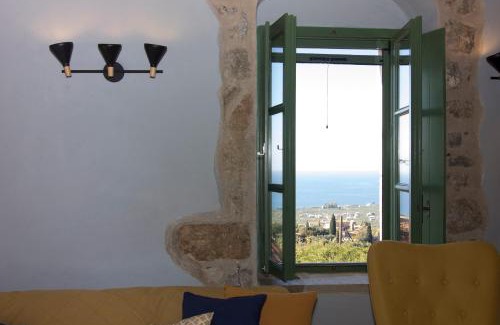 Lefktron Appartement | Stavroulas Stone House in Rigklia, Messinia
