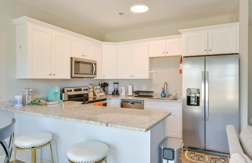 Harrisburg Maison | Stay and Play Spacious Concord Townhome Near Uptown