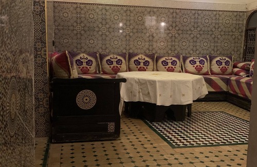 Quettanine Lit Et Petit-Déjeuner | Stay as a local and enjoy your holiday
