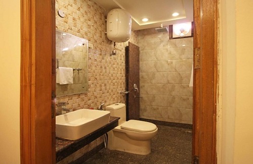 Sector 70 Hôtel | Stay At 203