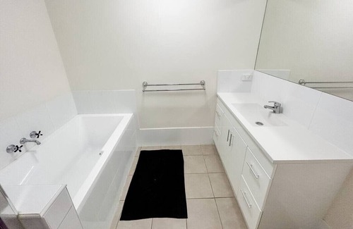 Waterford West Maison | Stay at Mandi’s
