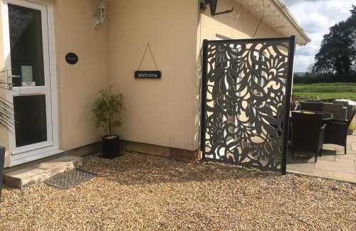 Wimborne Maison | Stay at The lodge set in the grounds of a beautiful Manor House