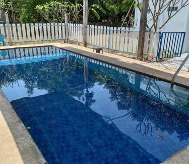 Prakhon Chai Maison | Stay Ban Posai with Pool