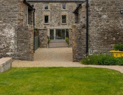 Monasterevin Appartement | Stay Barrow Blueway - The Stables