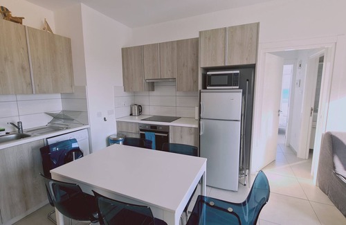 Larnaca Appartement | STAY Beach Wave Apartment