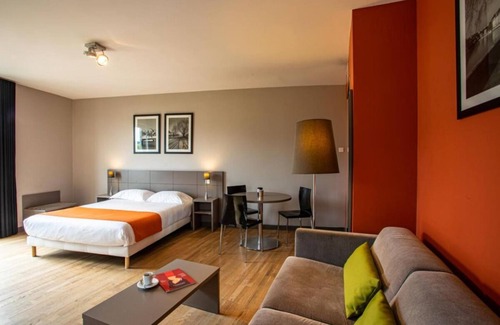9th Arrondissement Hôtel | Stay Close to Place des Terreaux! Pet-friendly Hotel, Kitchenette, City View!