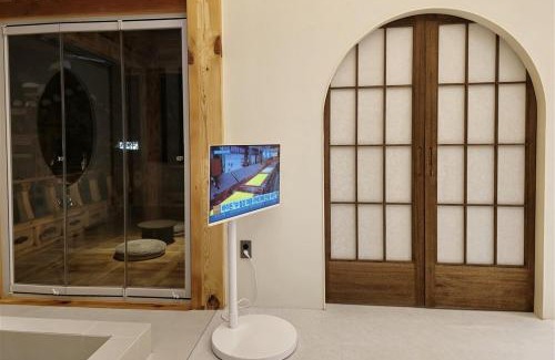 Jeonju Maison | Stay Hanul Jacuzzi Private Pension
