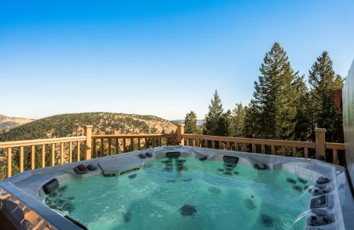 Evergreen Maison | Stay in Evergreen - Denver Mountain Escape