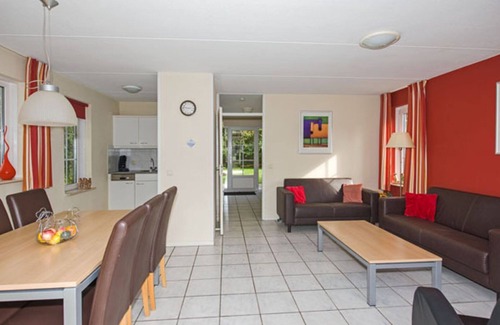 Hellendoorn Maison | Stay in our comfortable bungalow with 4 people
