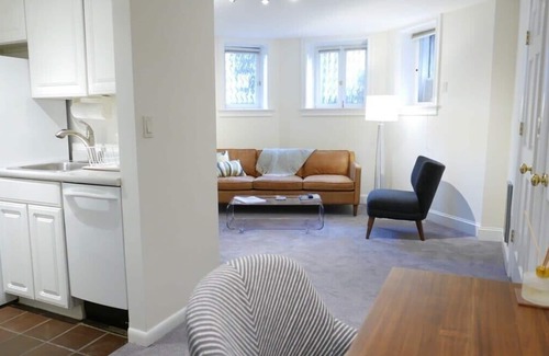 Dupont Circle Appartement | acc�������s incroyable m��������tro et Dupont Circle!