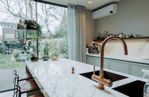 Frankendael Maison | Stay in the heart of Amsterdam surrounded with charming cafes,canals & boutiques