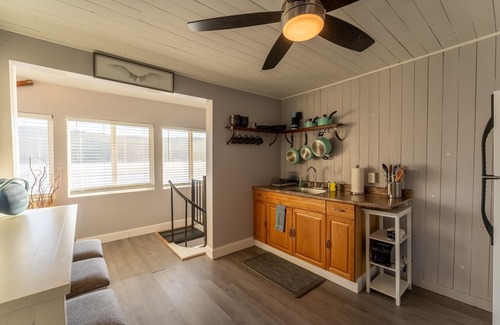 Alton Bay Maison | Stay in Venice our Modern Steps from the Lake with Dock!