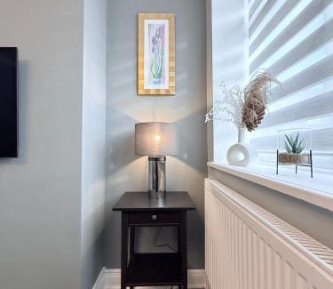 Arnos Grove Appartement | Stay London - Sleeps 5 with Free Parking - Tourist, Concerts & Matches