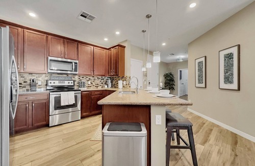 Ocotillo Copropriété | Stay longer, Spend Less, 2 Master Suites! The Cays