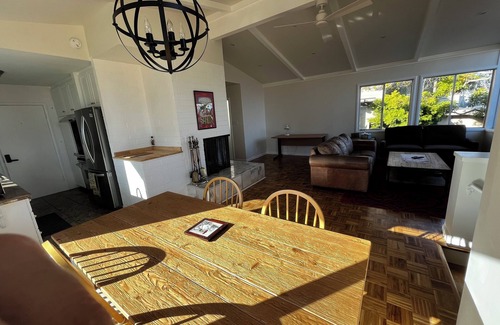 Belvedere Tiburon Maison | Stay near San Francisco Bay, enjoy our 2+bedroom Tiburon retreat