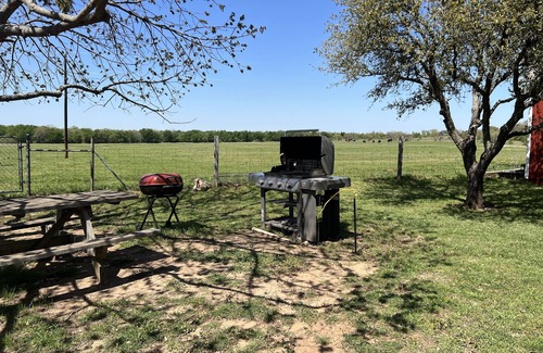 Dennis Maison | 350 acres de la ferme du grand-père! 1/4 de mile de rivière et 40 minutes de TCU!- voir vid