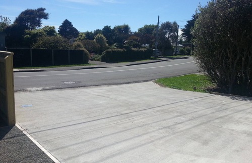 Paraparaumu Beach Cottage | Quédese, juegue, descanse, relájese - ** TARIFAS ESPECIALES 7+ y 28+ NOCHES **