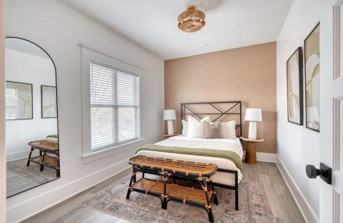 King Maison | Stay Portland - Portland Fun Colorful Victorian - 91 WalkScore