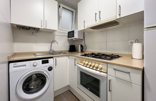 Sants-Badal Appartement | Authentic and cute apartment near camp Nou