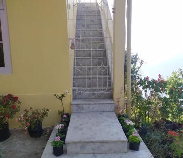 Rishop Maison | StayApart Green Hills Sangsay Homestay Kalimpong