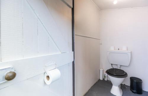 Mount Colah Maison | StayAU 4BRM Charming Modern Home in Mt Colah