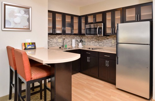 Hollywood Park Hôtel | Staybridge Suites Stone Oak by IHG