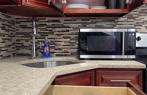 Queens Appartement | STAYCA Spacious Suite 4-bedroom apartment in Queens Near JFK