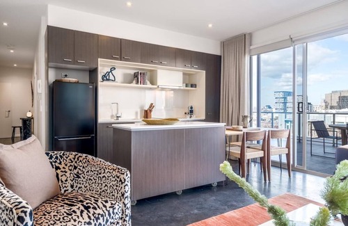 Collingwood Appartement | StayCentral - The Marque @ Collingwood - Stanley Street, Collingwood - 2 bedrooms, 2 Beds, 1 Bathroom and 2 Secure Car Park