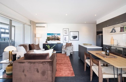 Collingwood Appartement | StayCentral - The Marque @ Collingwood - Stanley Street, Collingwood - 2 bedrooms, 2 Beds, 1 Bathroom and 2 Secure Car Park