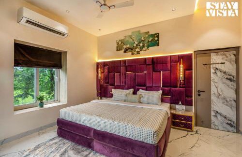 Khalapur Villa | StayVista at Casa Tino with Bonfire, Lawn