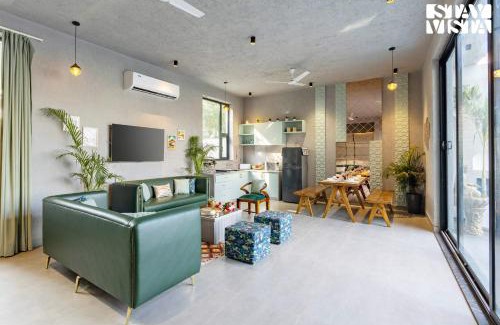 Jagatpura Villa | StayVista at Starlit Manor with Private Pool, AC, BBQ