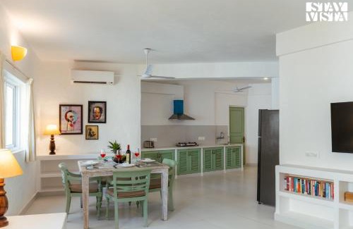 Mandrem Appartement | StayVista at Suite De Regal