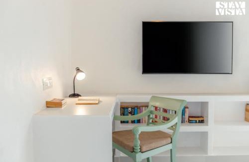 Mandrem Appartement | StayVista at Suite De Regal