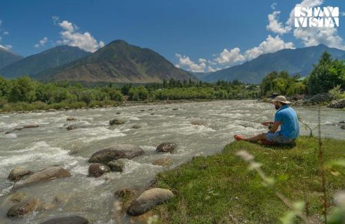 Brein Villa | StayVista at The Nestled North with Bonfire, lawn