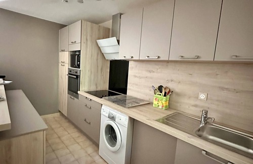 Sainte-Maxime Appartement | Ste Maxime F3/65m², 2-7 pers, climatisé, garage, WiFi, résidence avec piscine