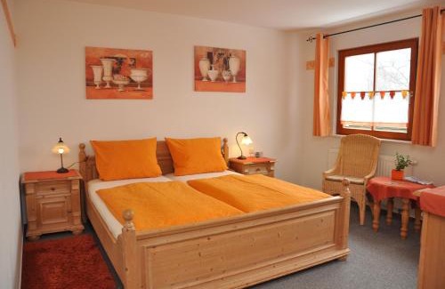 Suhl Maison | Steakhouse & Pension Crazy Horse
