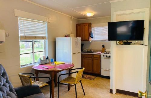 Satsuma Autre | Stegbone's Fish Camp and Resort