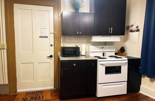 Coshocton Appartement | Stella's Place in Heart of Historic Roscoe Village