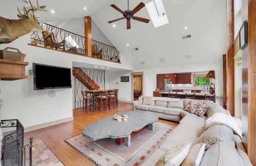 New Tripoli Cabine | Stellar's Cabin . nothing else like it!