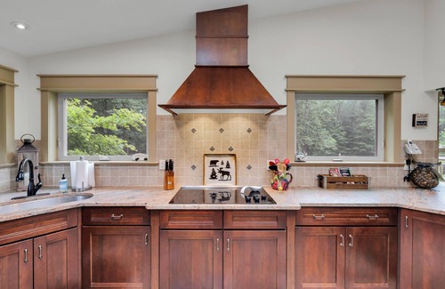 New Tripoli Cabine | Stellar's Cabin . nothing else like it!