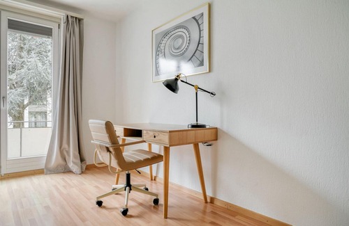 Wipkingen Appartement | Stellar Wipkingen 3BR w/ Common Garden, nr River, by Blueground