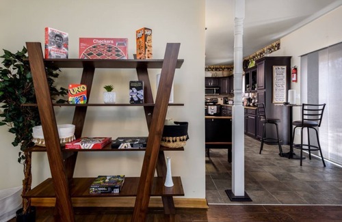 Jim Thorpe Maison | Step-Free entry, Chairlift to the 2nd floor, a Recliner Chairlift, and Rollater!